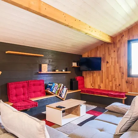Gastes, En Bois Avec Jacuzzi 6 Pers Chalet
